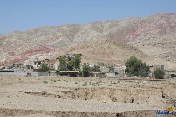 نگرانی مردم روستای تلخاب از رانش زمین