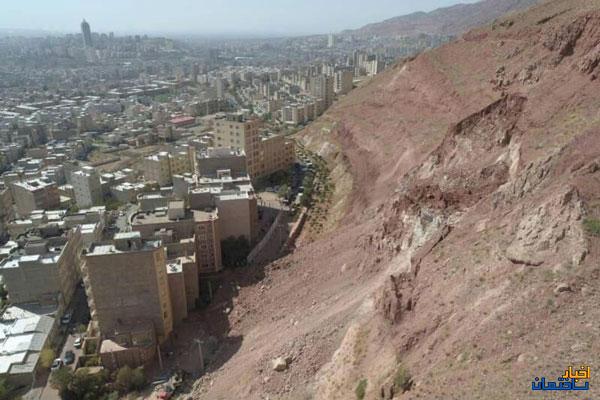 ساختمانهایی که روی گسل واقع شده اند ساختمانهایی که روی گسل واقع شده اند